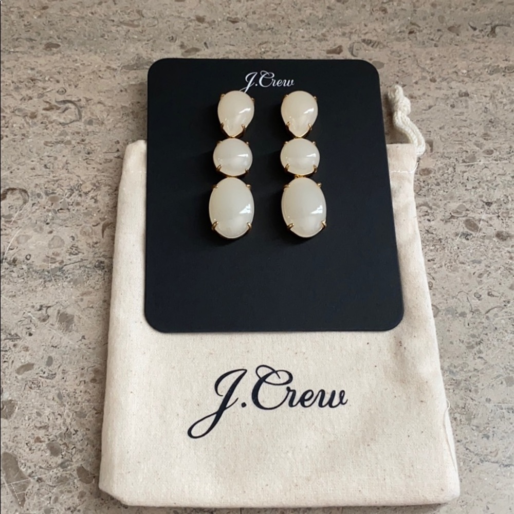 J. Crew 3 Tier Drop Earrings. - Picture 2 of 6
